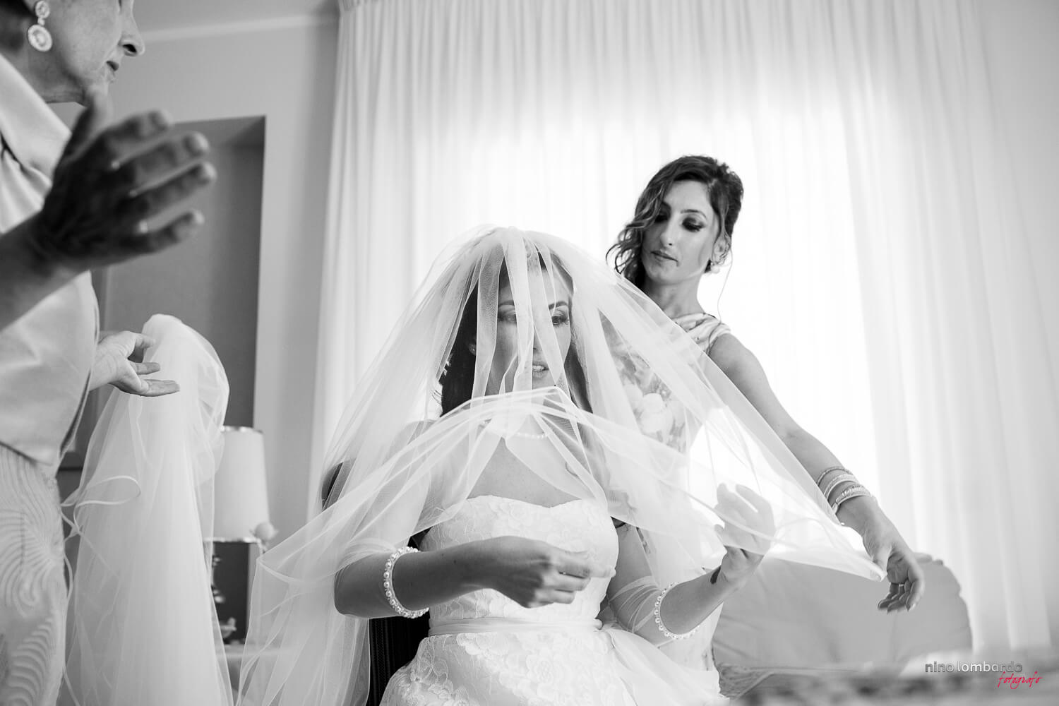 Bride in Castellammare by Nino Lombardo photographer