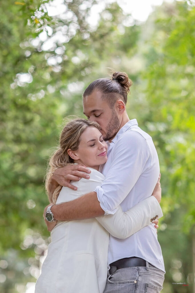 Sicilia costa occidentale fotografo per proposta a sorpresa di fadanzamento pre matrimonio sulla vetta del Monte Erice