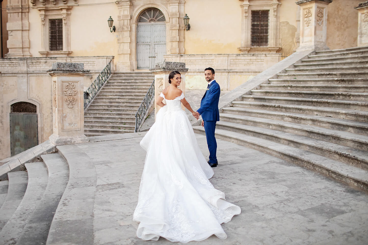 Ragusa fotografia degli sposi a Modica del fotografo siciliano Nino Lombardo